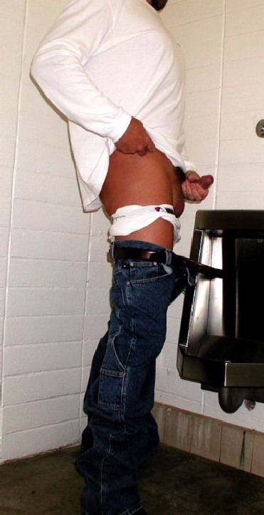piss0101.jpg