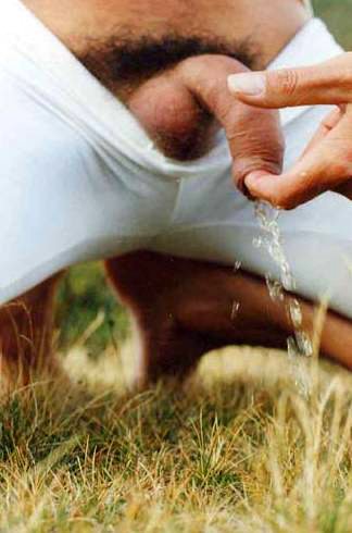 piss0228.jpg